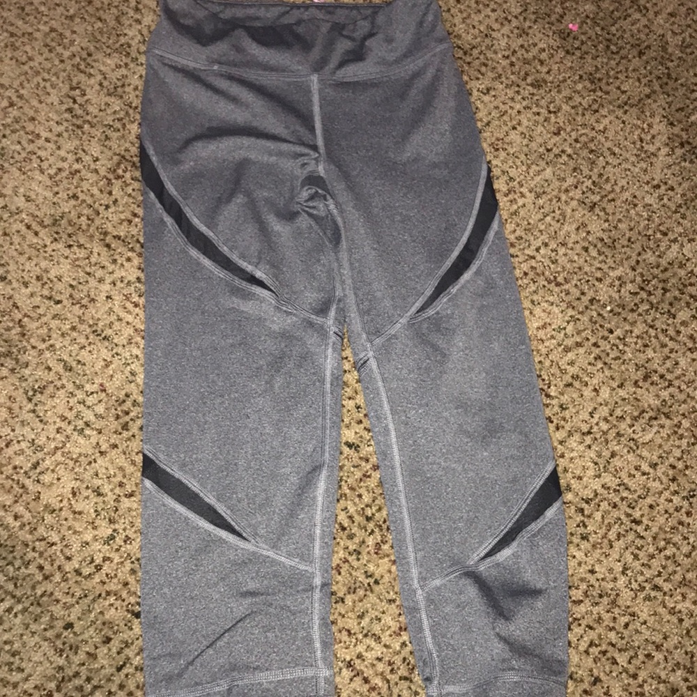 Capri Leggings